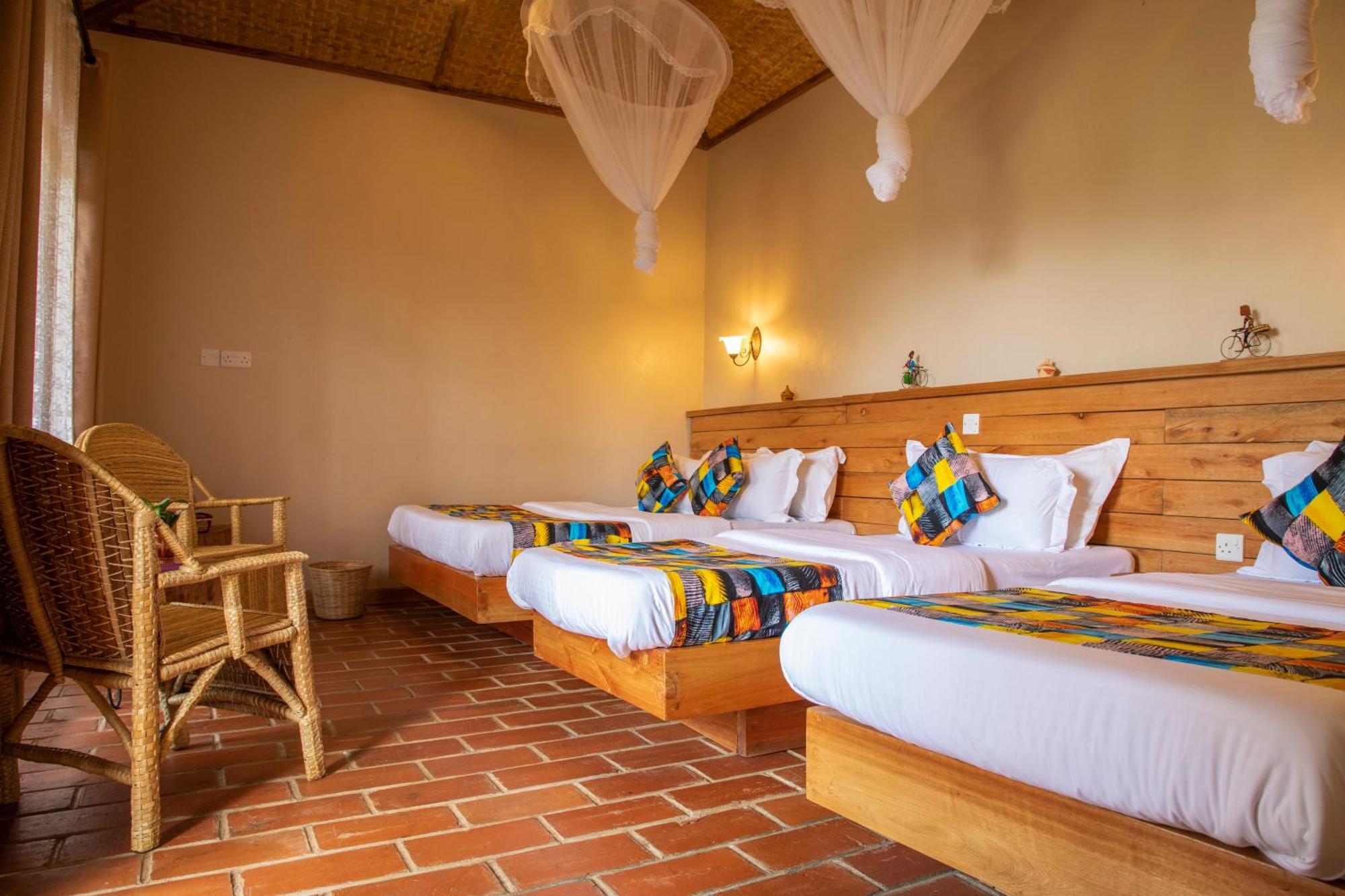 Kaswa Lodge Fort Portal Buitenkant foto