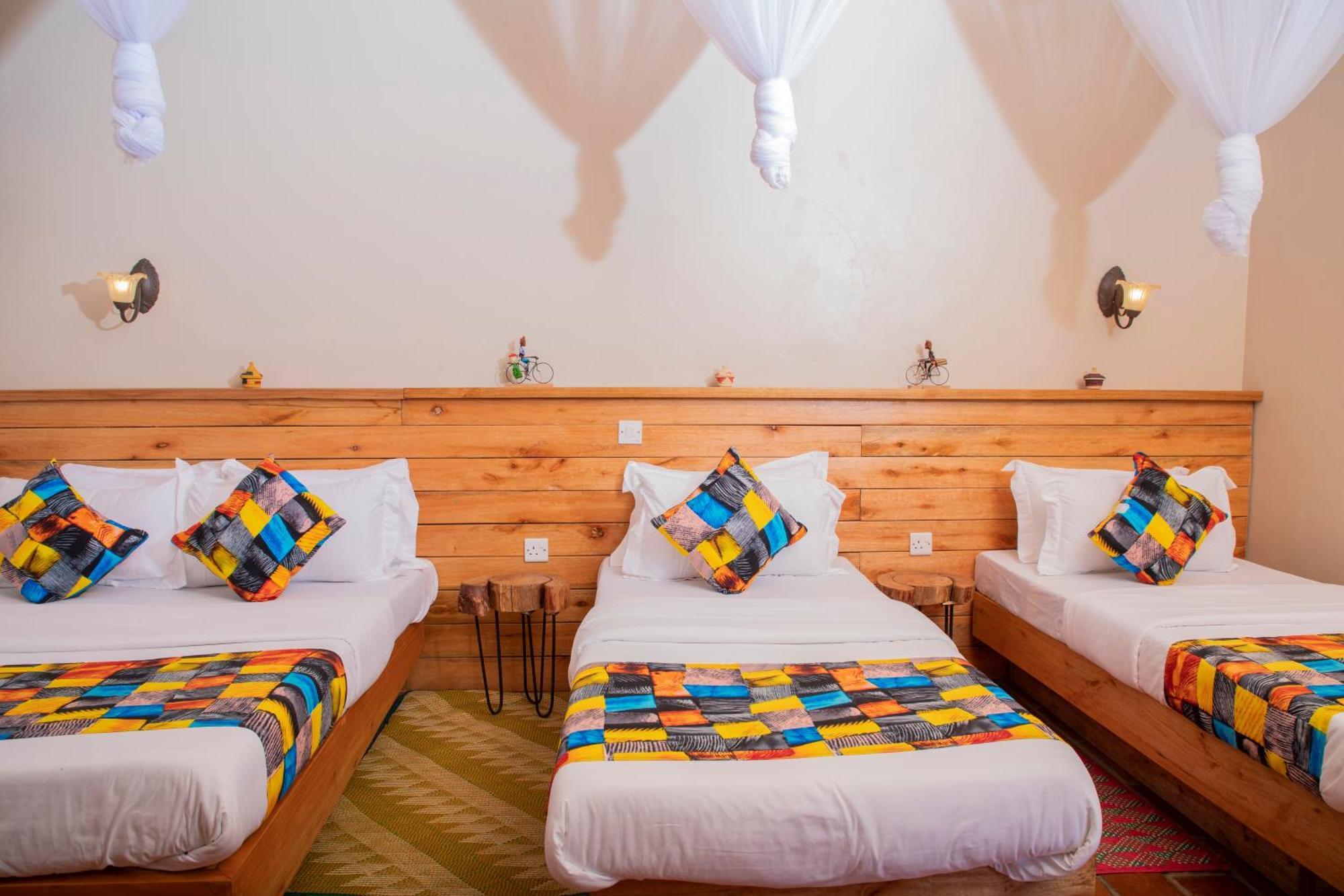 Kaswa Lodge Fort Portal Buitenkant foto