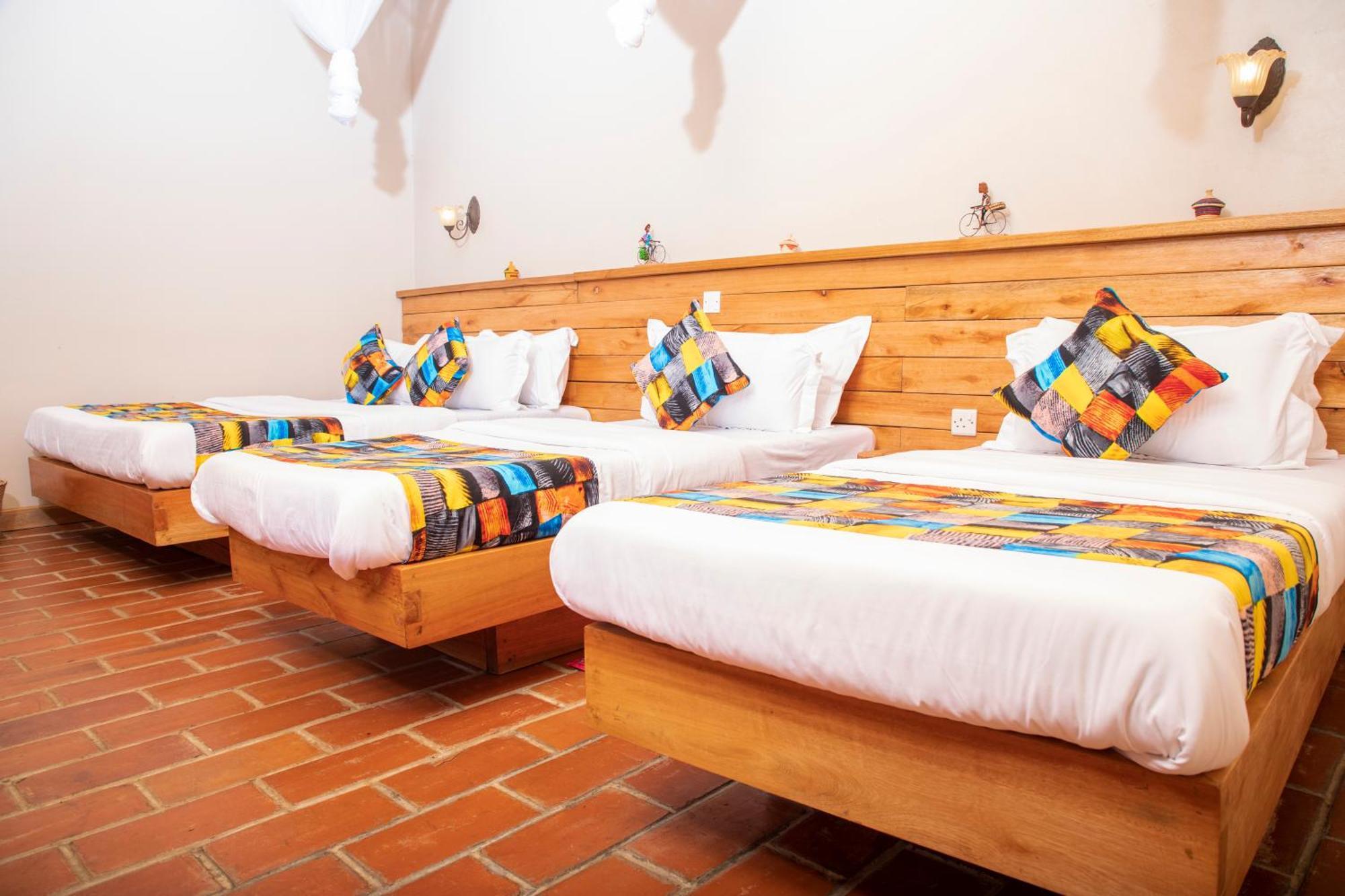 Kaswa Lodge Fort Portal Buitenkant foto