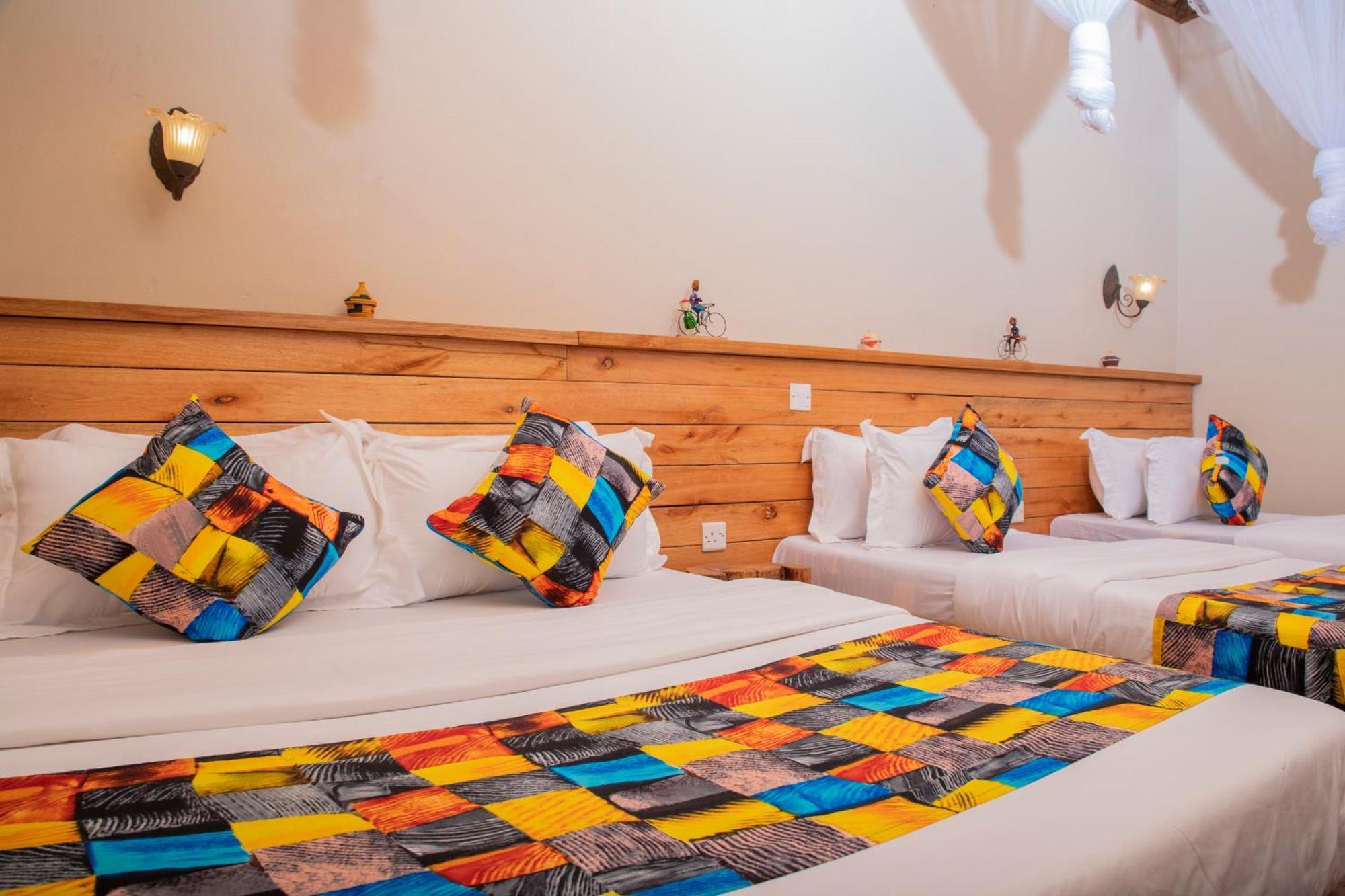 Kaswa Lodge Fort Portal Buitenkant foto